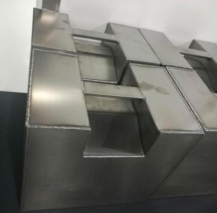 actual-insert-made-of-stainless-steel
