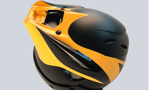 3D打印快速成型-“雪影”無人機滑雪頭盔模型案例分析